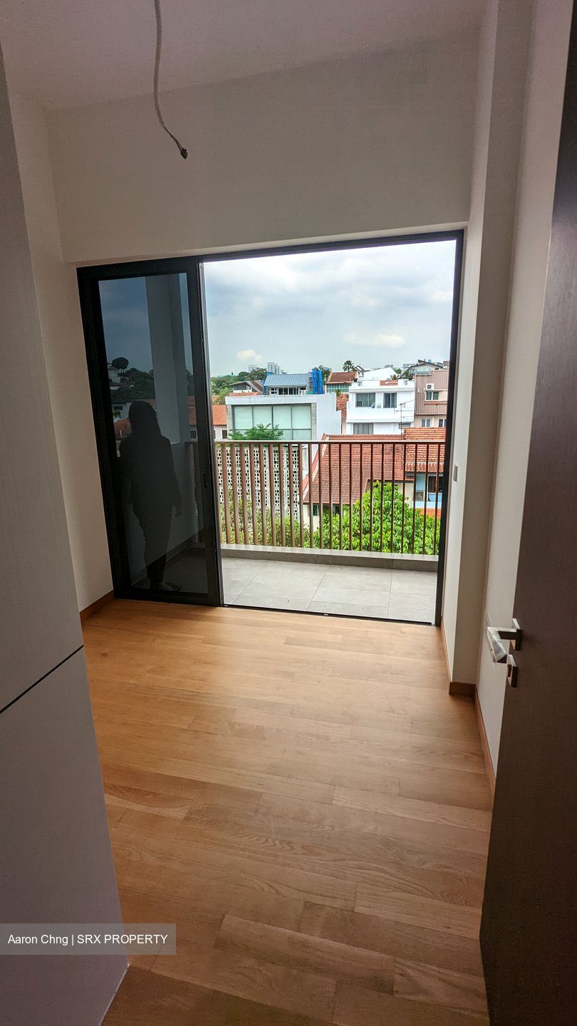Royalgreen (D10), Condominium #537782141